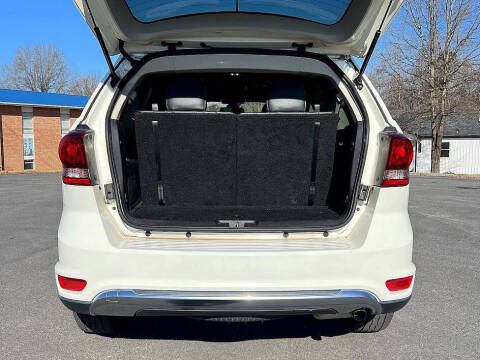 2019 Dodge Journey Crossroad