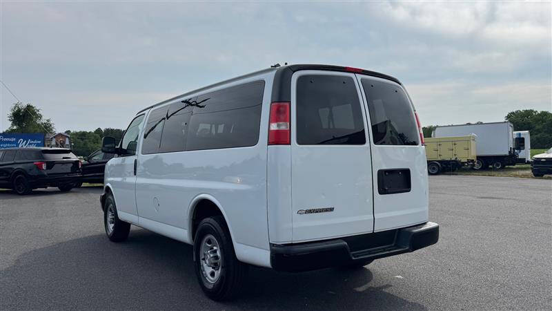 2017 Chevrolet Express LS 2500