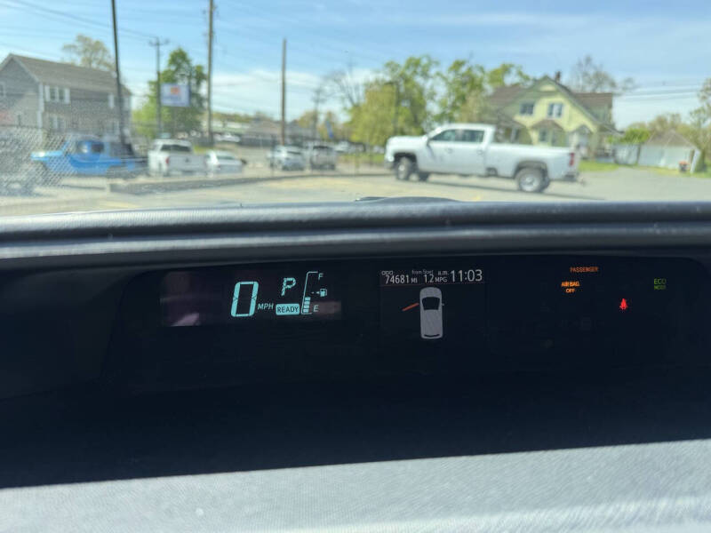 2014 Toyota Prius c Three