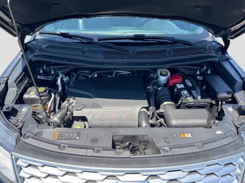 2018 Ford Explorer Platinum