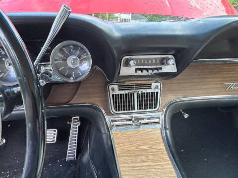 1963 Ford Thunderbird