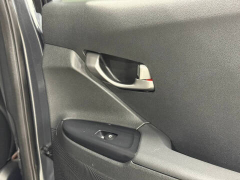 2019 Hyundai Veloster