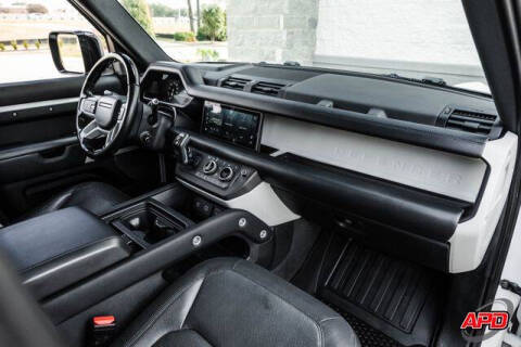 2022 Land Rover Defender 110 X-Dynamic HSE