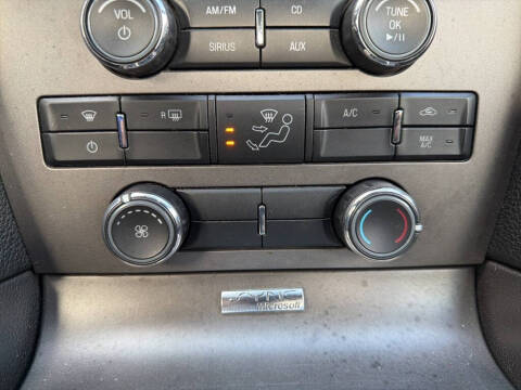 2010 Ford Mustang V6