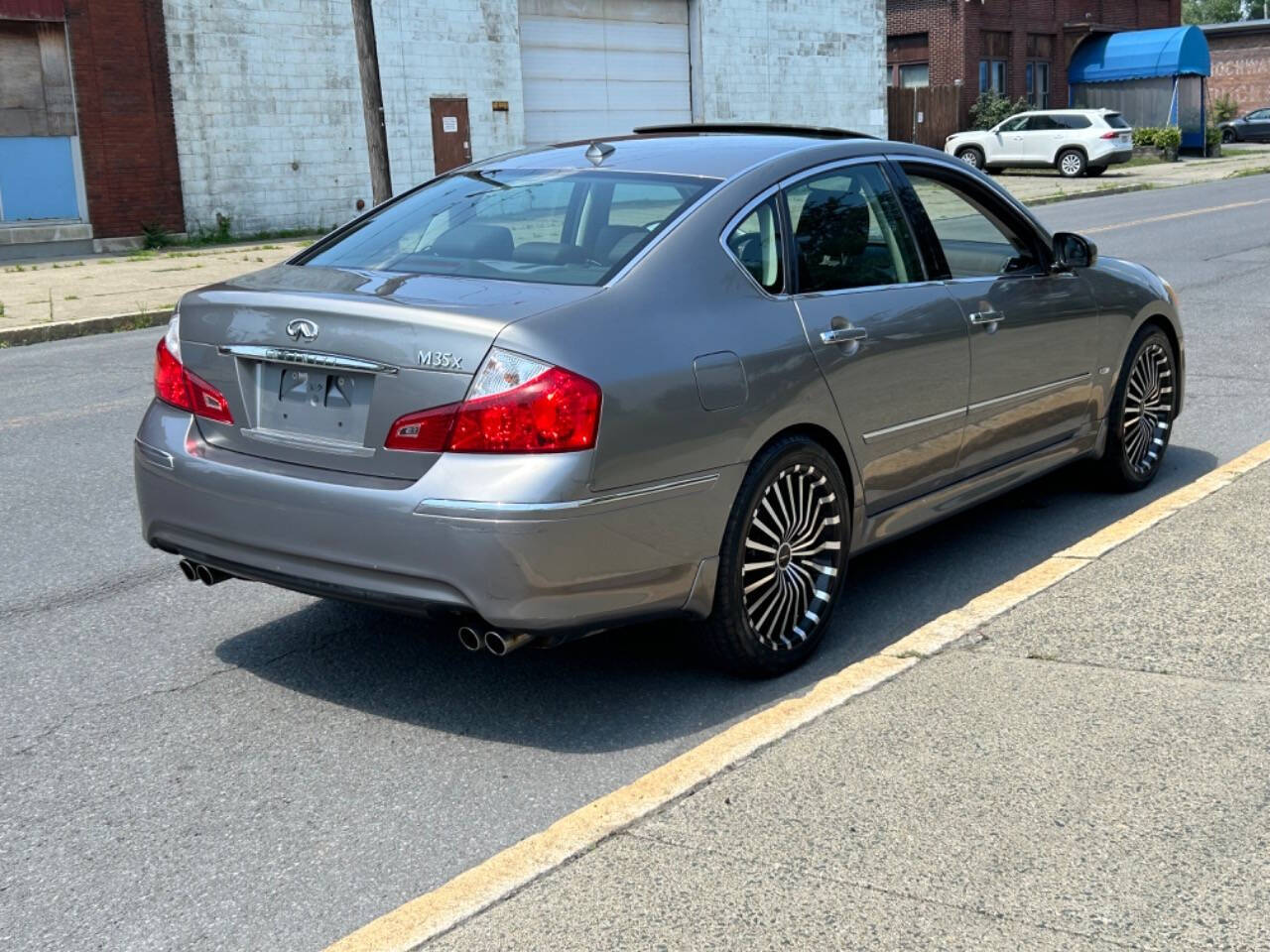 2010 INFINITI M35 for sale at Metro Mike Trading & Cycles in Menands, NY