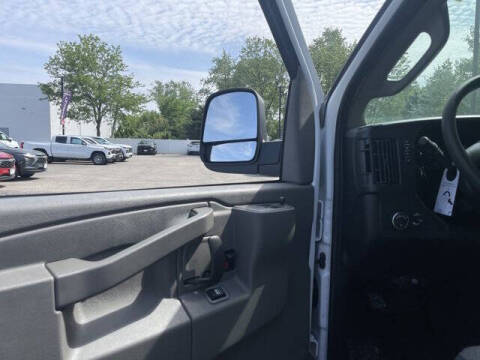 2026 Chevrolet Express 2500