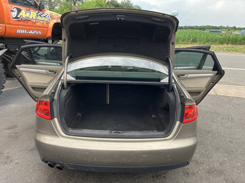 2009 Audi A4 2.0T Premium