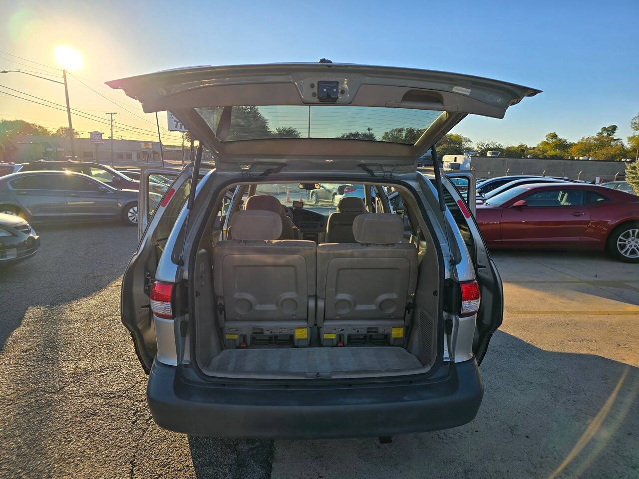 2002 Toyota Sienna for sale at Mac Motors in Arlington, TX