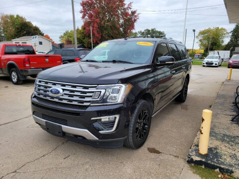 2019 Ford Expedition MAX for sale at Clare Auto Sales, Inc. in Clare MI