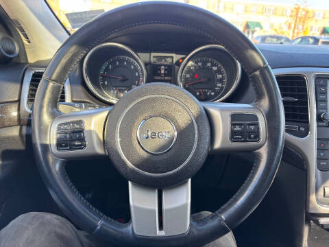 2011 Jeep Grand Cherokee Laredo