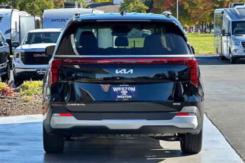 2026 Kia Carnival Hybrid EX