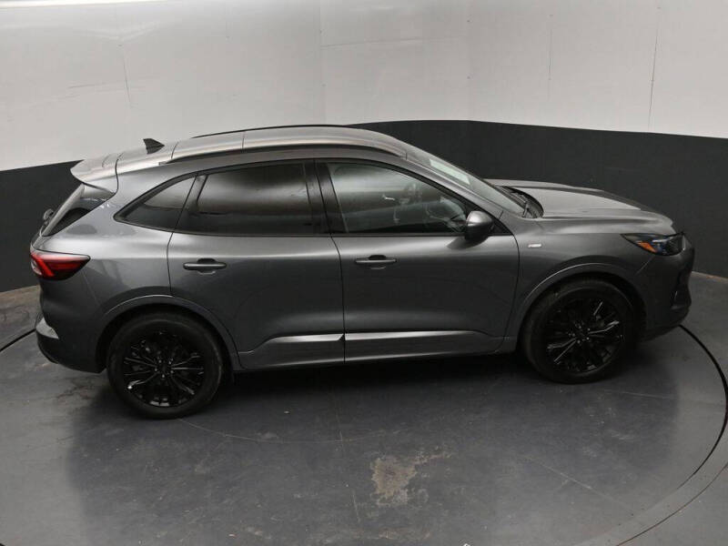2023 Ford Escape ST-Line Elite