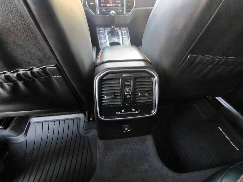 2018 Porsche Macan GTS