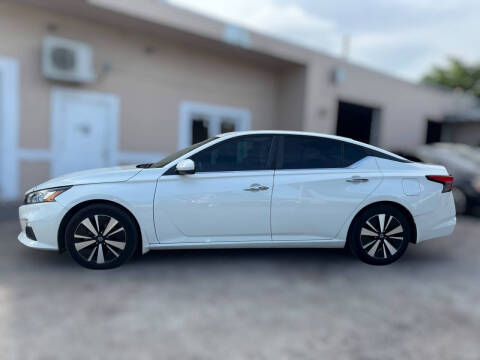 2021 Nissan Altima 2.5 SV