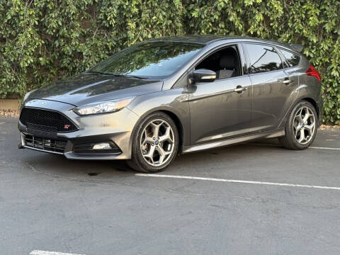 2016 Ford Focus ST