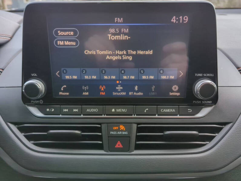 2022 Nissan Altima 2.5 SR