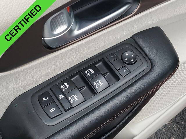 2018 Chrysler Pacifica Touring L Plus