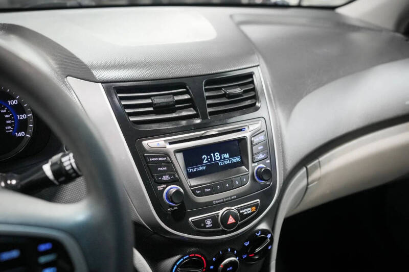 2015 Hyundai Accent GLS