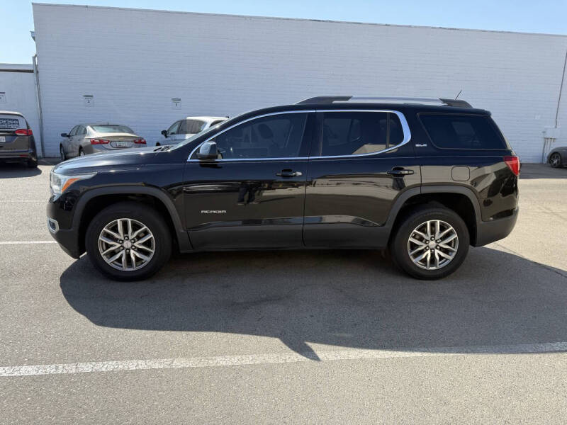 2017 GMC Acadia SLE-2