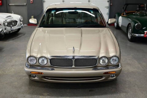 1999 Jaguar XJR