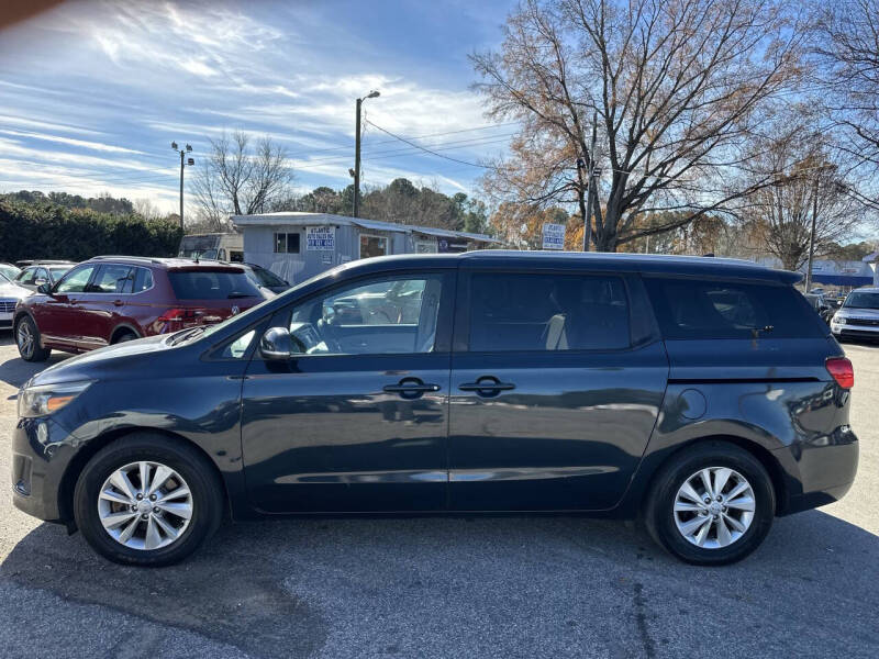 2015 Kia Sedona LX