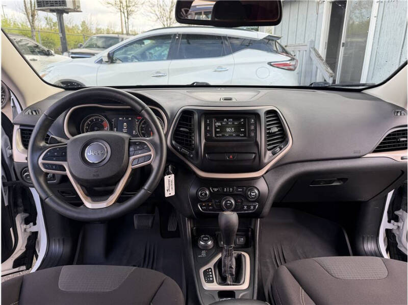 2017 Jeep Cherokee Latitude