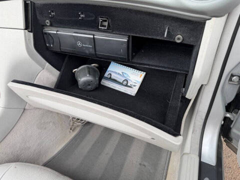 2005 Mercedes-Benz CLK CLK 320