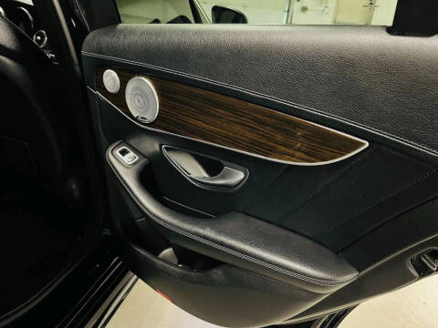 2016 Mercedes-Benz C-Class