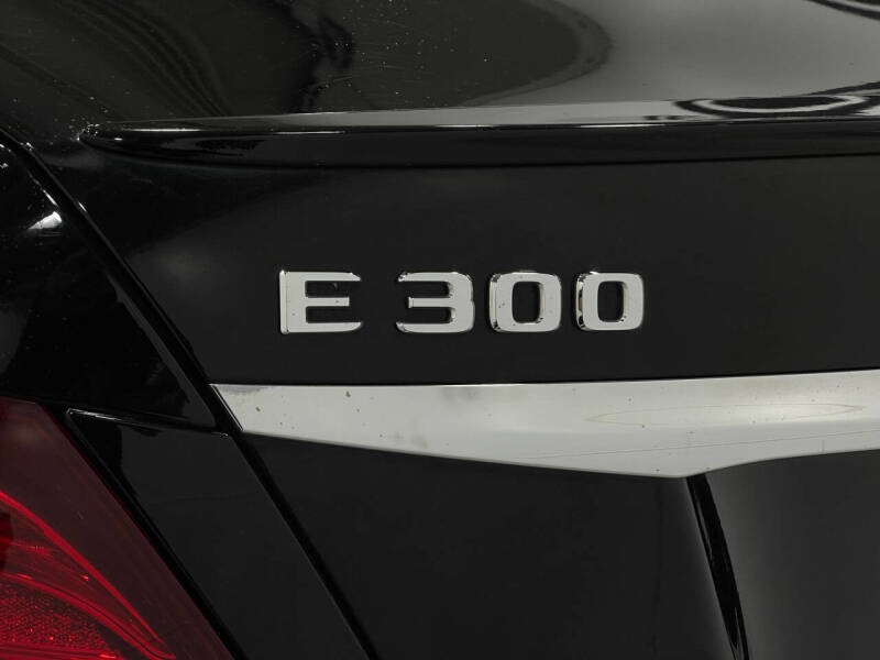 2018 Mercedes-Benz E-Class E 300