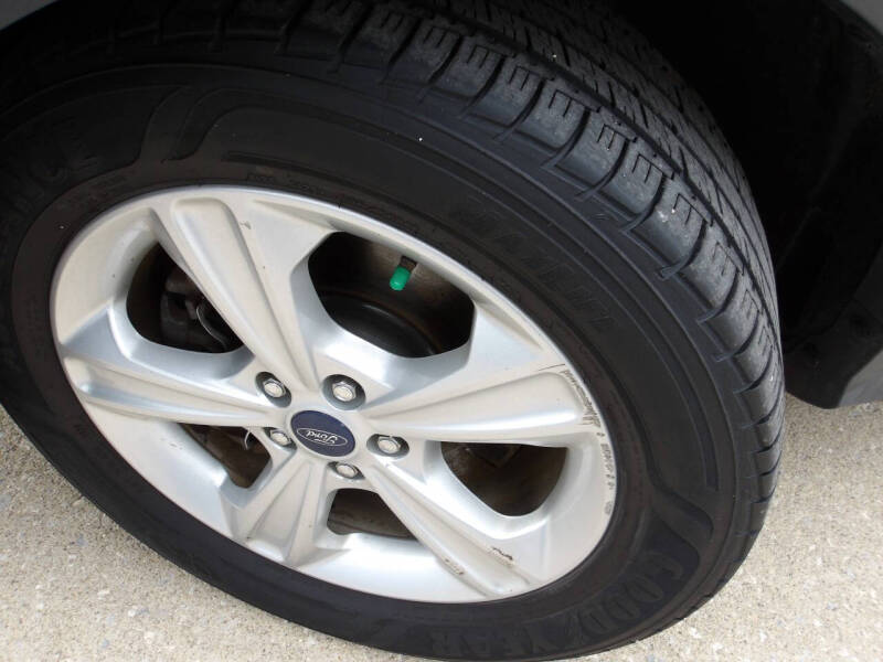 2016 Ford Escape SE