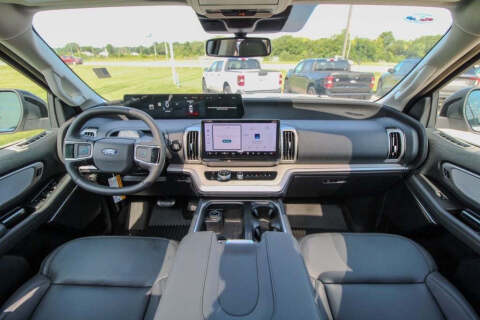 2027 Ford Expedition MAX Active