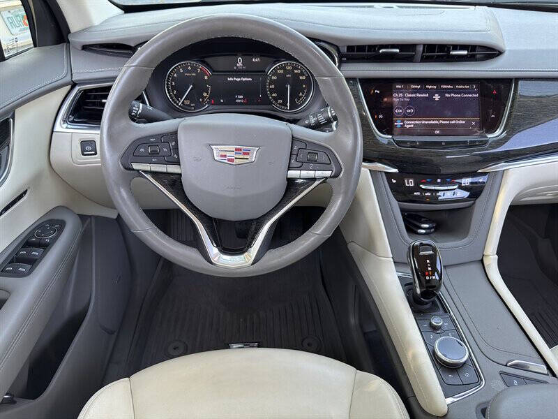2021 Cadillac XT6 30