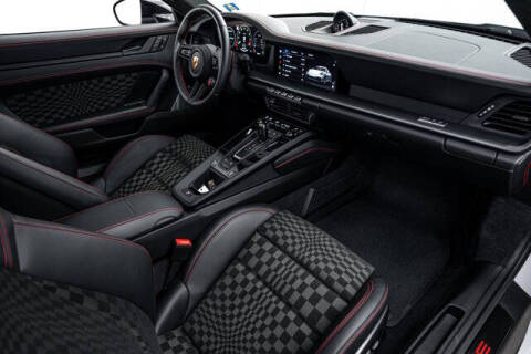 2026 Porsche 911 Carrera 4 GTS