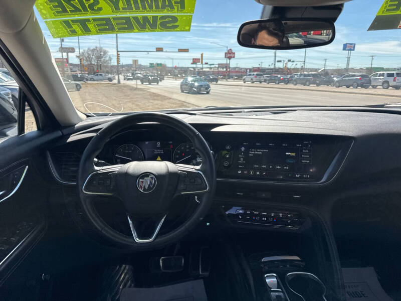 2022 Buick Envision Essence