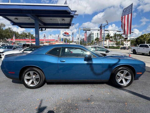 2021 Dodge Challenger SXT
