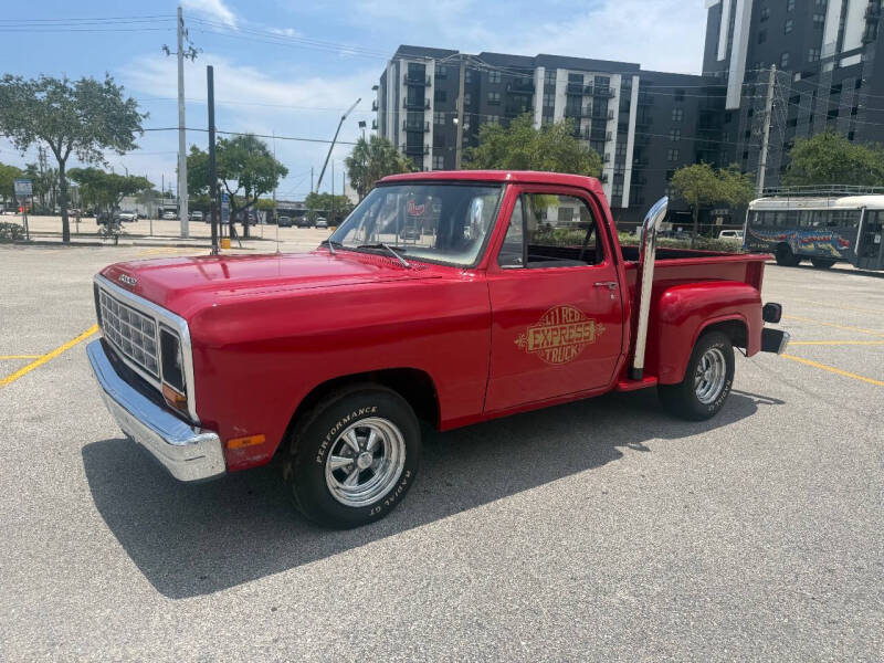1982 Dodge Little express