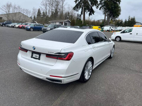 2022 BMW 7 Series 740i
