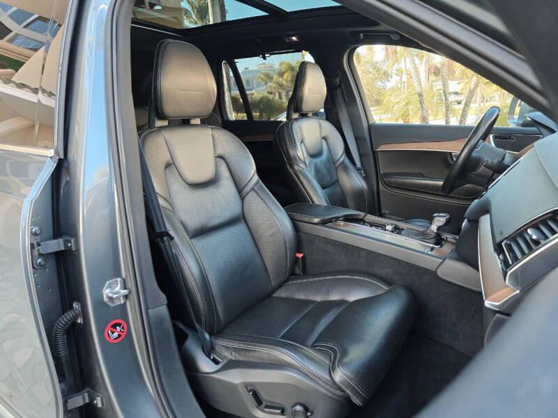 2017 Volvo XC90 T6 Inscription