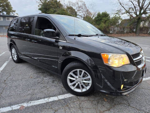 2019 Dodge Grand Caravan SXT 35th Anniversary Edition