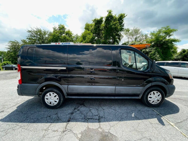 2015 Ford Transit Base photo 2