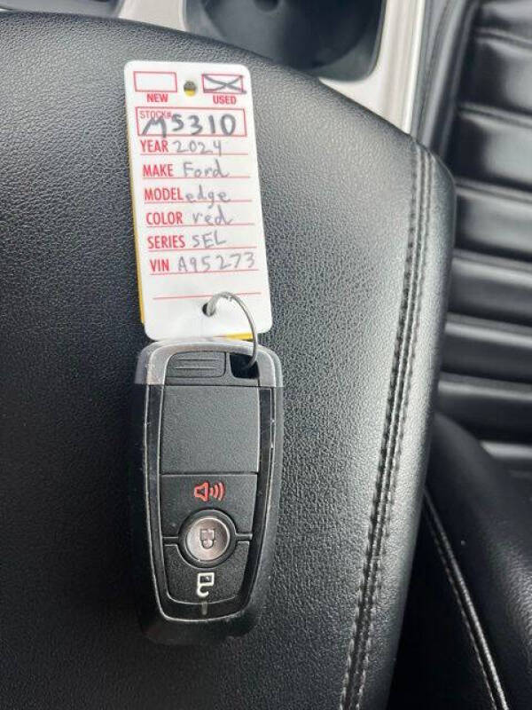 2024 Ford Edge SEL