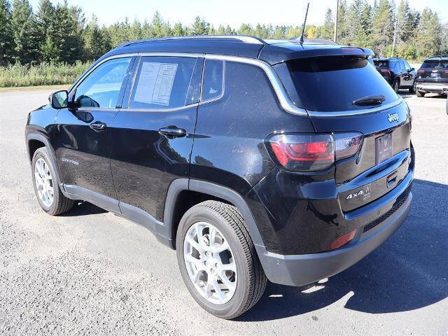 2023 Jeep Compass Latitude Lux
