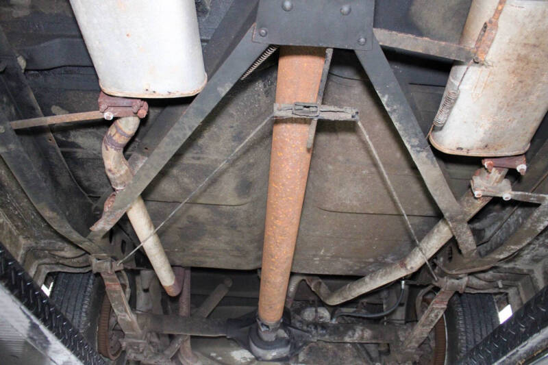 1953 Kaiser Manhattan