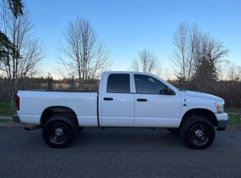 2006 Dodge Ram 2500 for sale at CLEAR CHOICE AUTOMOTIVE in Milwaukie OR