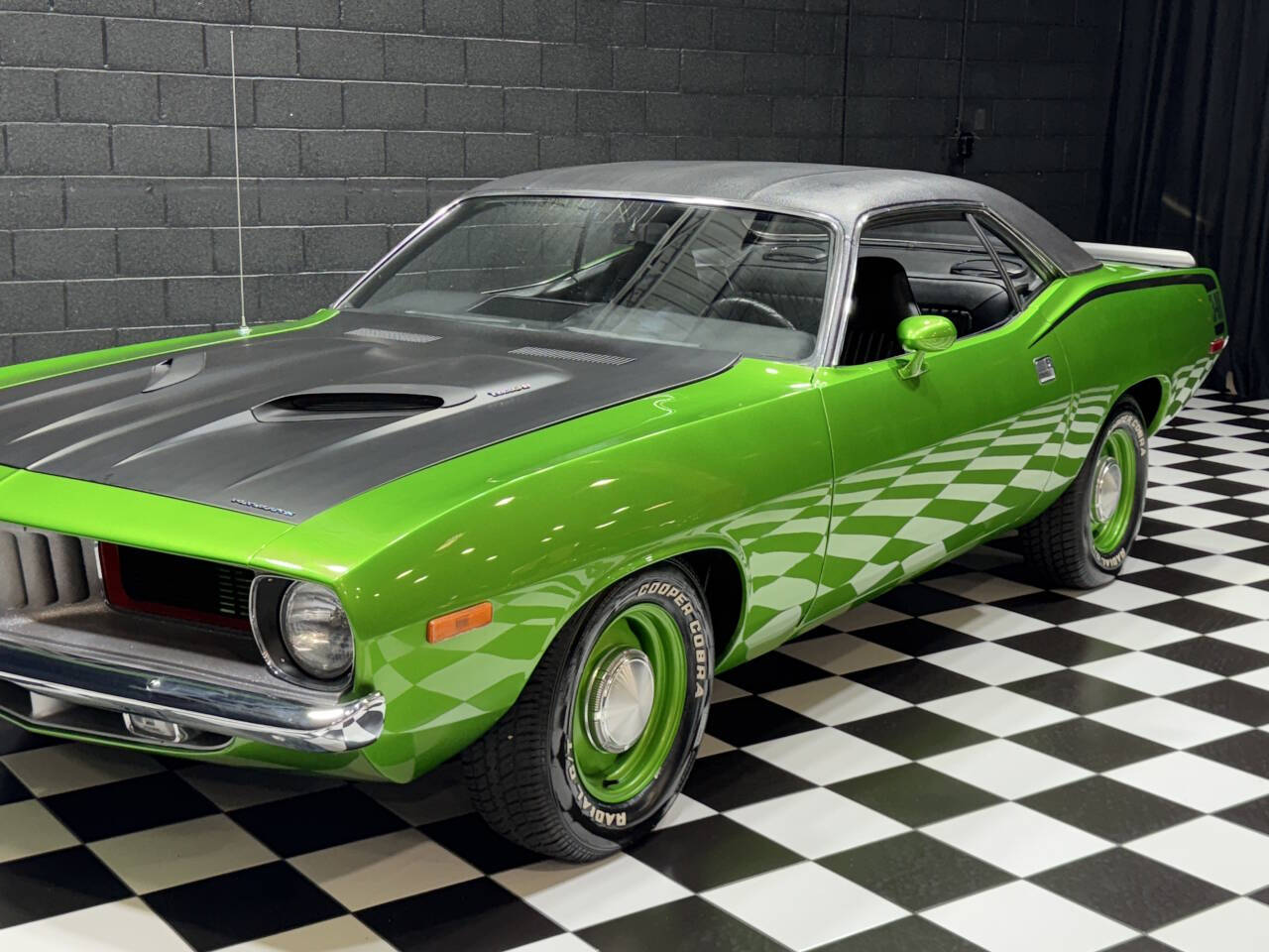 1973 Plymouth Barracuda 8