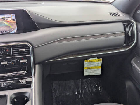 2025 Nissan Armada SL