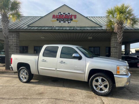 2013 Chevrolet Silverado 1500 for sale at Rabeaux's Auto Sales in Lafayette LA