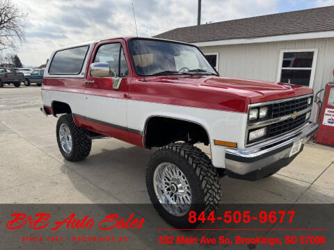 1989 Chevrolet Blazer for sale at B & B Auto Sales in Brookings SD