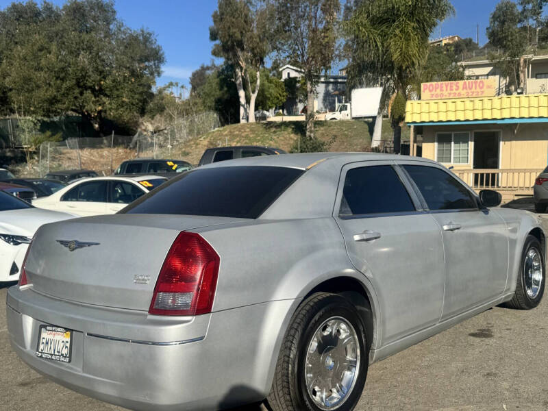 2005 Chrysler 300 Touring