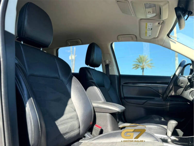 2020 Mitsubishi Outlander